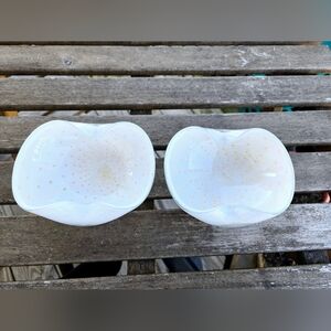 2 murano glass bowls